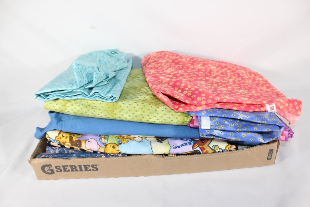 10 lbs Quilt Fabric -Classic Cottons etc.: Good overall as pictured