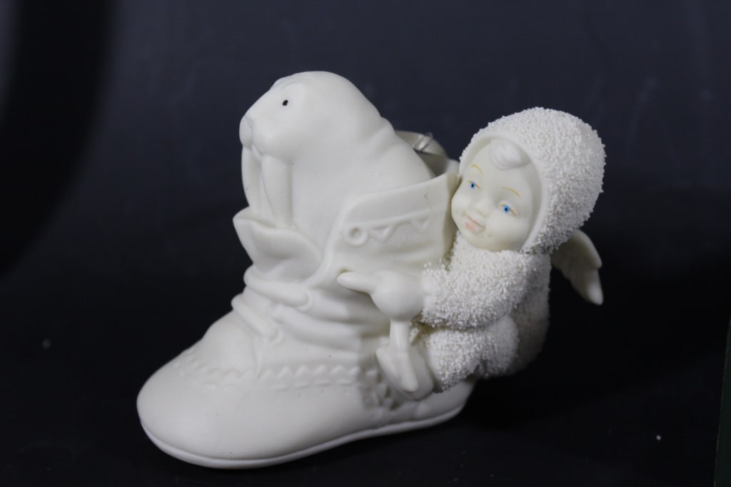 Snowbabies "Three Four No More for One More: Department 56 Three Four No Room For One More Good overall condition Roughly 3" tall *Proceeds from this lot benefit the Rotary Club of