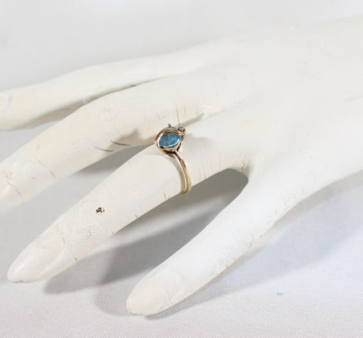 10kt Gold Ring w/Diamond? & Aquamarine? Size 5.75 (1 of 2)