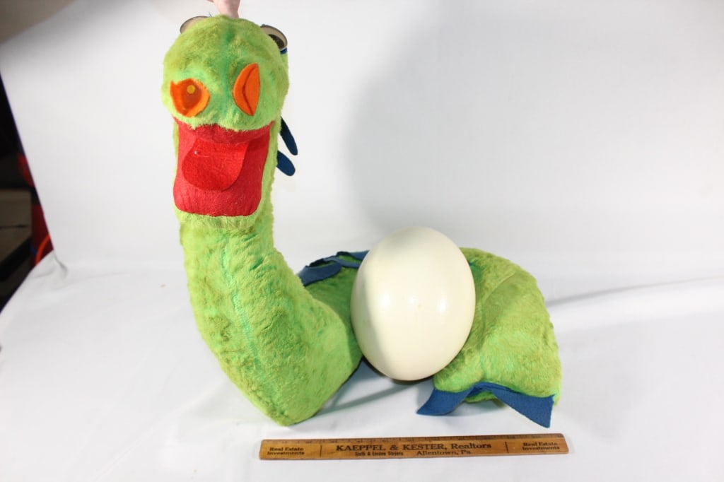 Vintage Original Mattel Cecil Dragon Doll w/egg: Vintage Original Mattel Dragon with Ostrich Egg. Good overall as pictured *Proceeds from this lot benefit the Rotary Club of Greater Gainesville (Fla.)