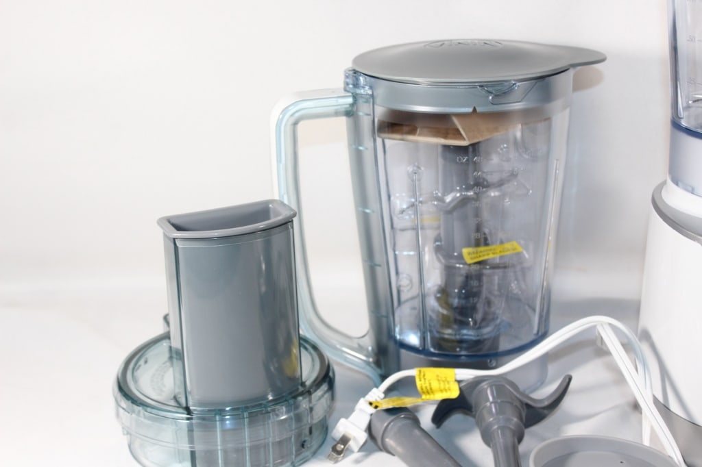 New Ninja Pulse Blender BL206Q with accessories (1 of 6)