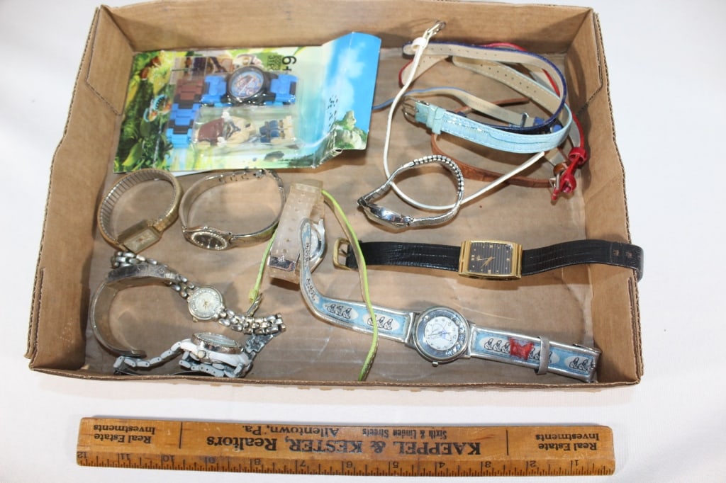 Large lot of watches-LEGO,Seiko,etc: Good overall as pictured-not tested