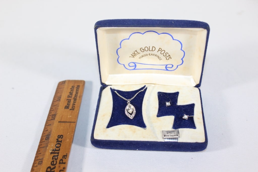 VTG white April Sapphire 14k post earring set (1 of 4)