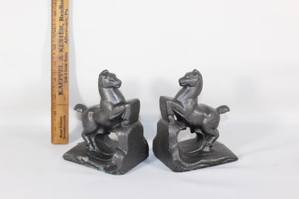 VTG Cast iron Horse bookends