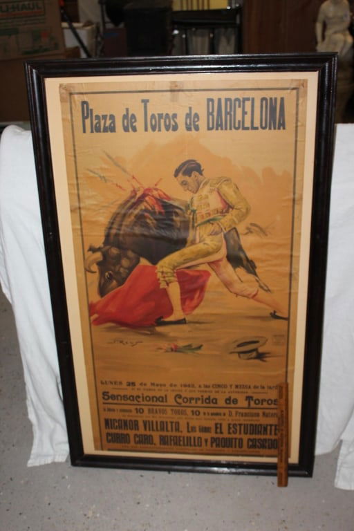 VTG  Barcelona bull fighting poster on cardboard (1 of 5)