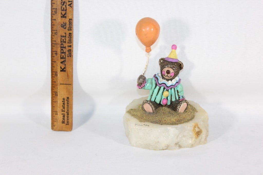 Signed "Ron Lee" metal Bear clown on stone '86: Good overall as pictured