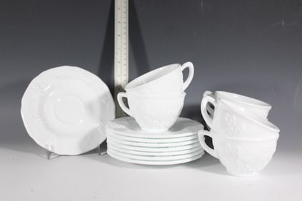 VTG Harvest Grape milk glass teacups/saucers