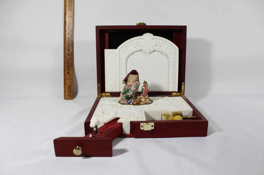 Yunsheng Christmas Shadow Music box (1 of 6)
