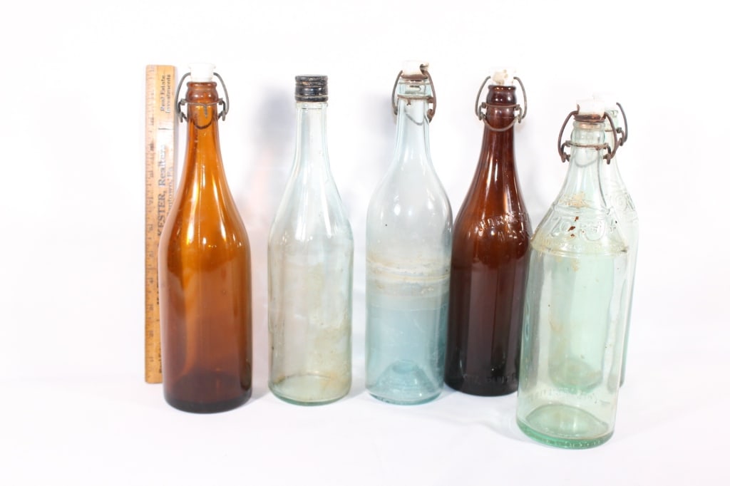5 Antique bottles-Torah Beverage bottles c1890s (1 of 4)