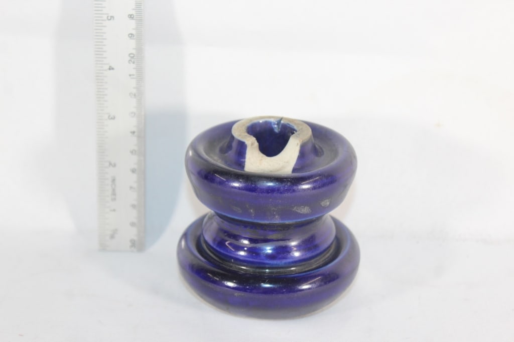 Antique Cobalt Blue Insulator: Good overall as pictured