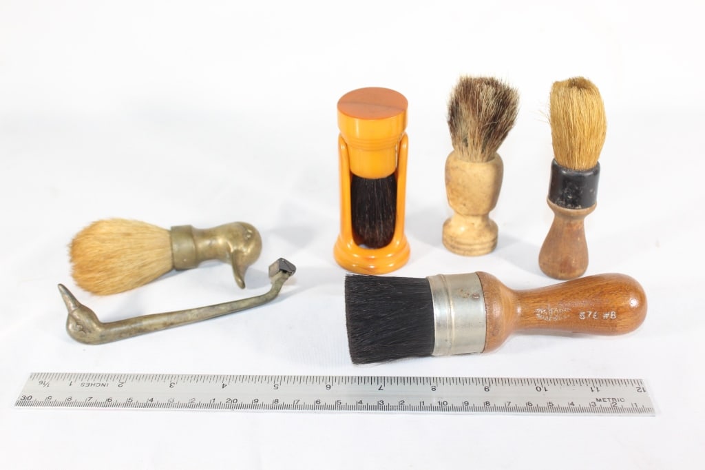 Lot of Shaving Brushes, Duck Razor/Brush: Good overall as pictured