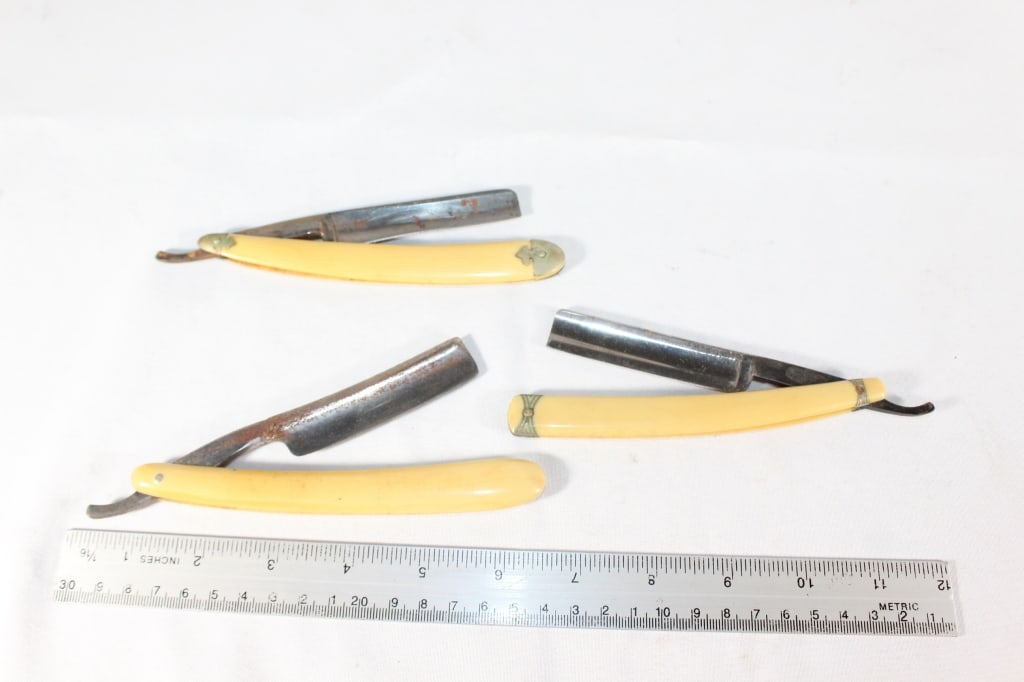 Trio Straight Razors - Stephen and Sons: Good overall as pictured