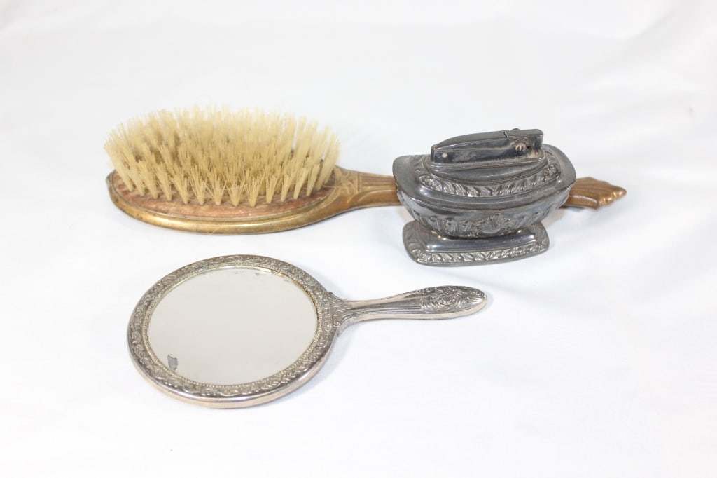 Vintage Table Lighter and Mirrors (1 of 2)