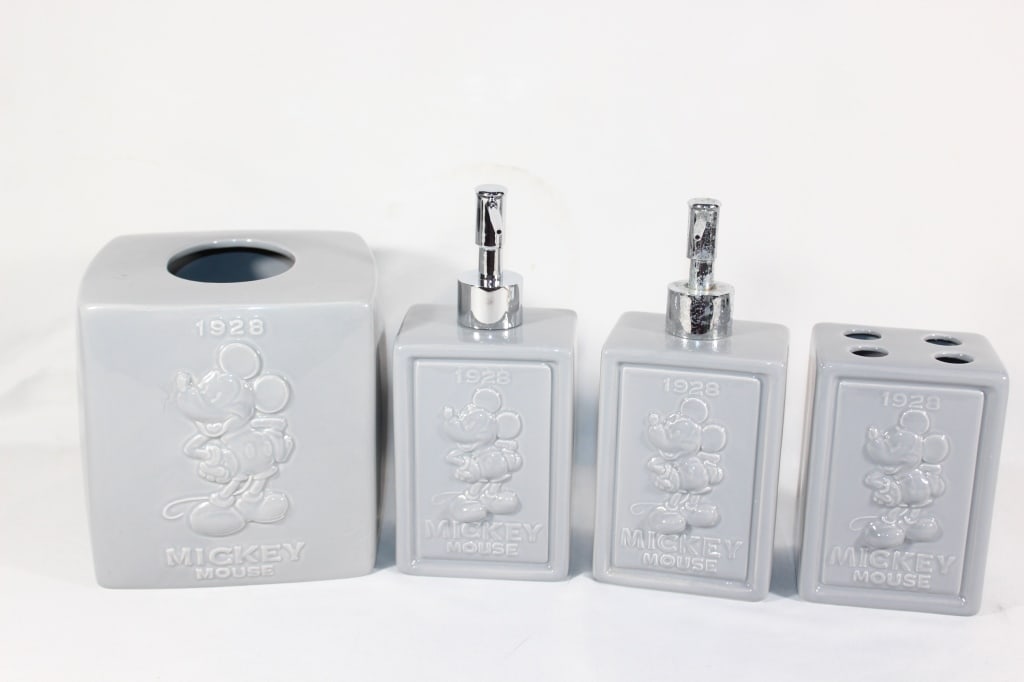 Gray Disney Mickey Mouse Bathroom Set (1 of 3)