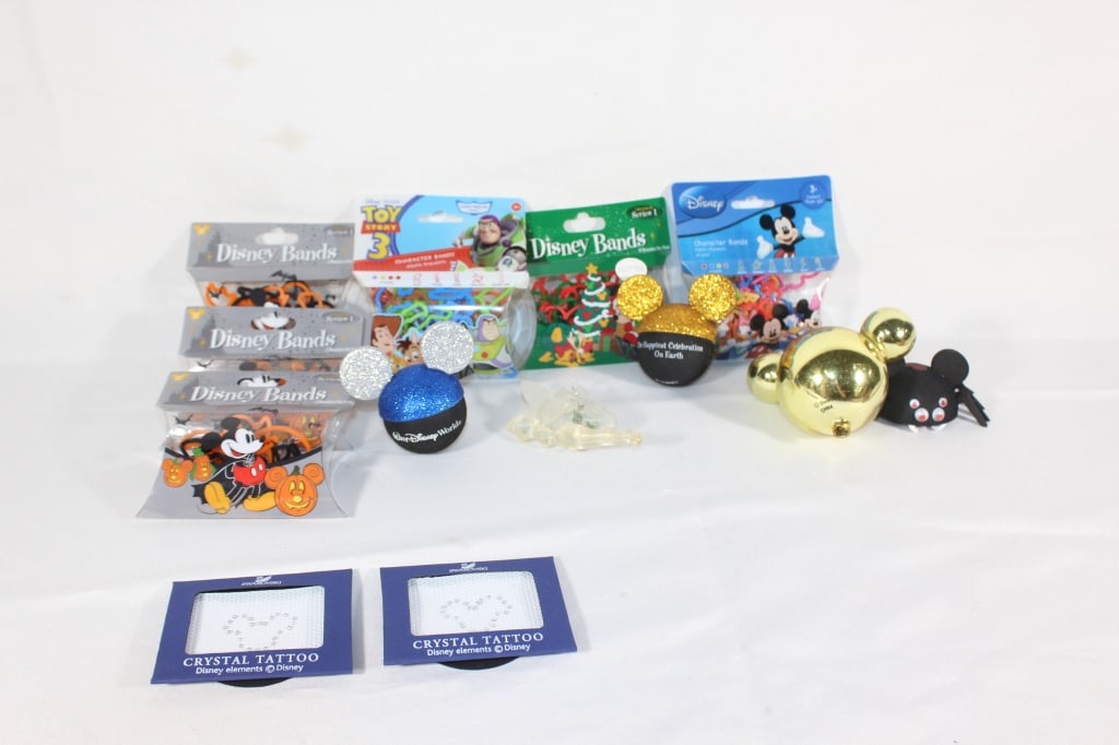 Lot of Disney Bands, Swarovski Crystal Tattoo etc.: good overall as pictured