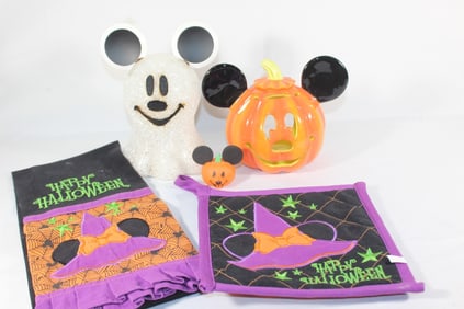 Disney Mickey Mouse Halloween Decor