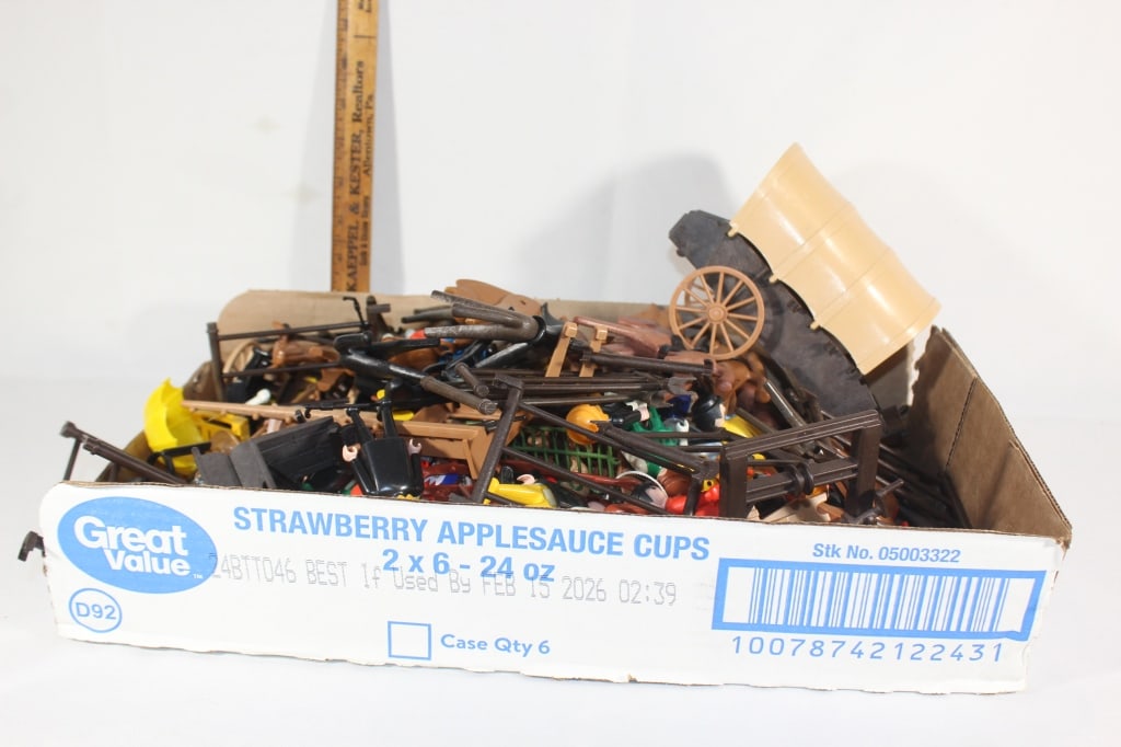 1974 PlaySkool cowboy Indians, etc. toys: Good overall as pictured