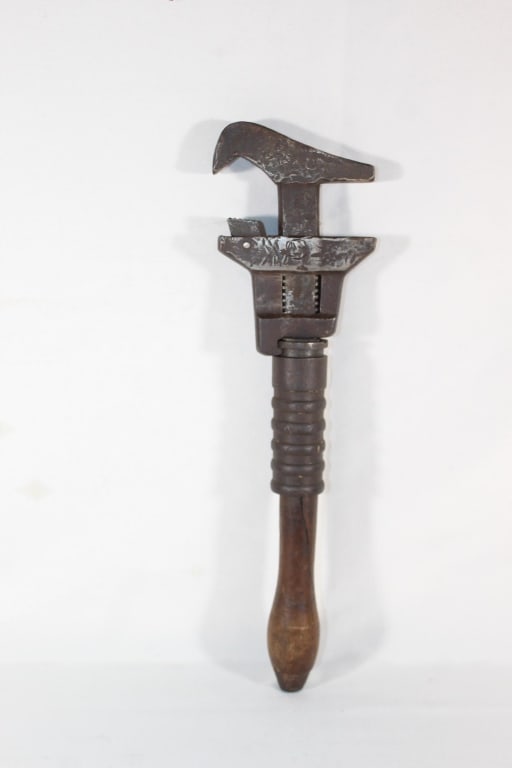 Vintage Bemis & Call H&T Co. Adjustable Wrench (1 of 3)