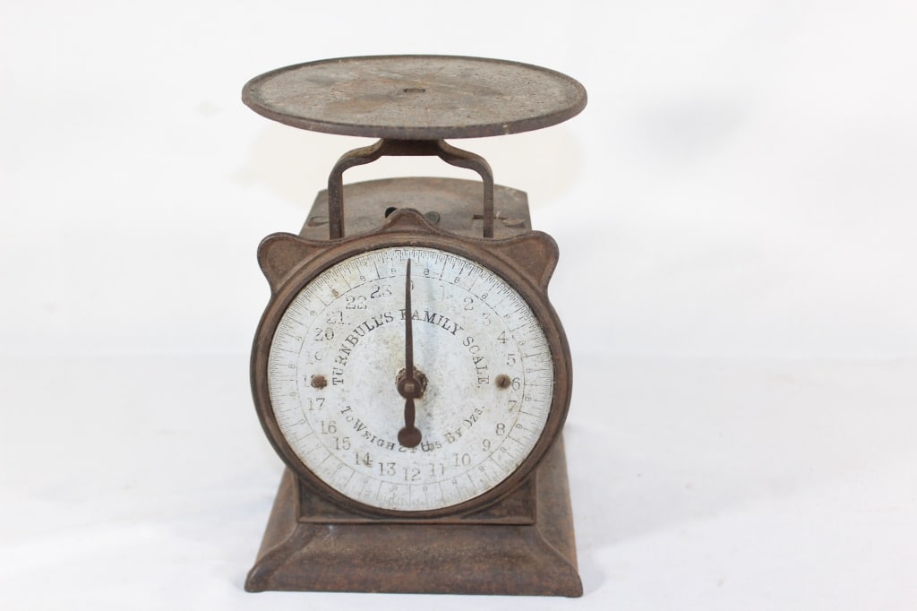 Vintage Turnbull's Family Kitchen Scale (1 of 4)