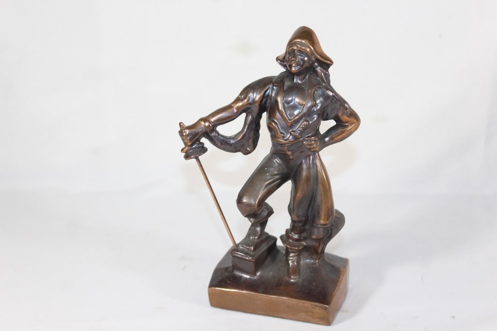 Vintage Paul Herzel Bronze Pirate Statue: Good overall as pictured
