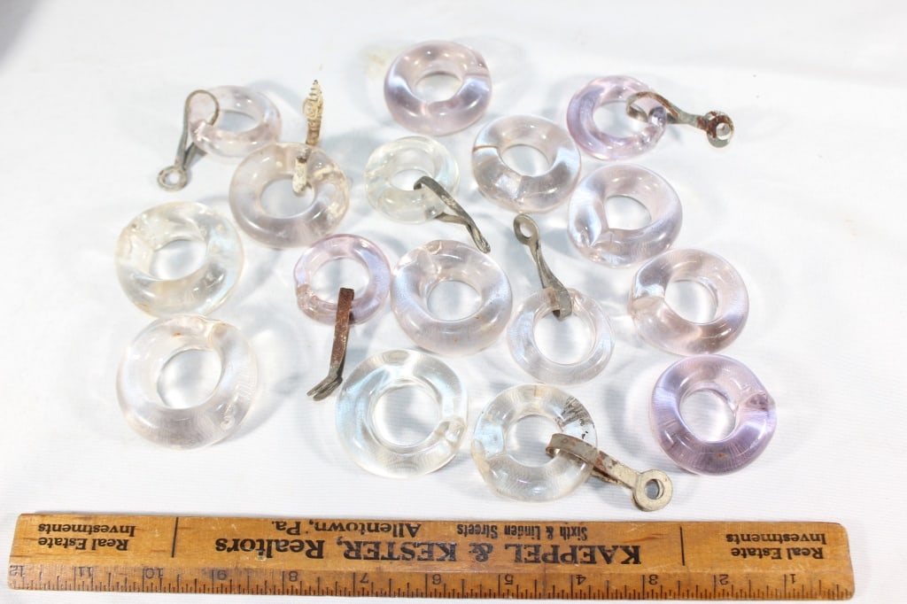 Large lot of VTG glass electric fence insulators (1 of 2)