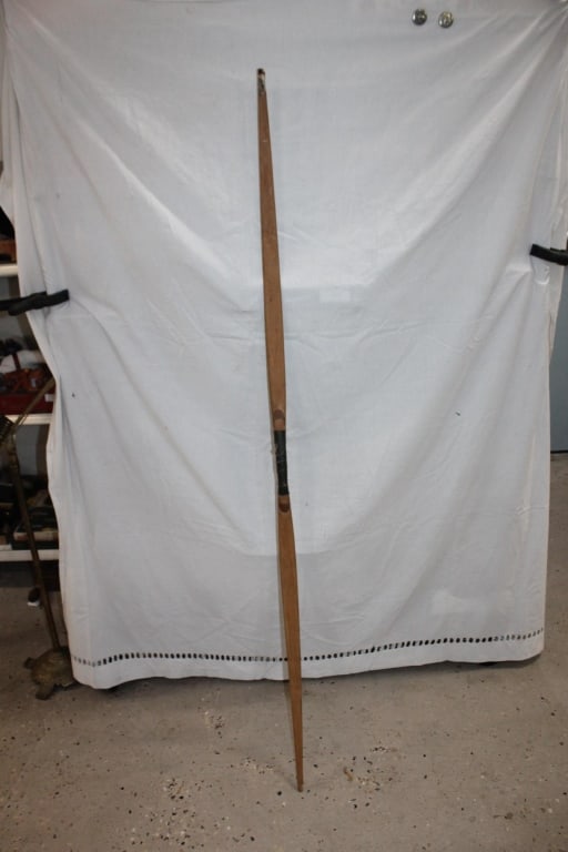 Antique wooden long bow (1 of 3)
