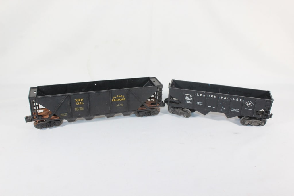 Lionel Trains O Guage Lehigh Valley & Alaska RR: Good overall as pictured