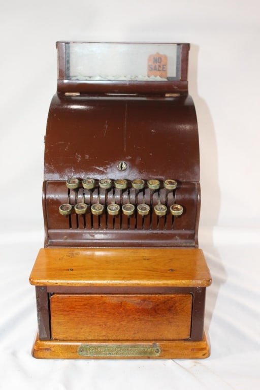 1928 National Cash Register Model 703 works w/key (1 of 7)