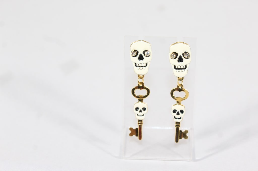 Lunch at the Ritz Earrings- Skeleton with Keys (1 of 3)