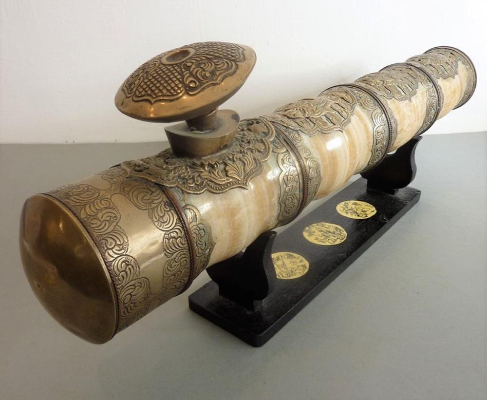 Large alabaster opium pipe (1 of 3)