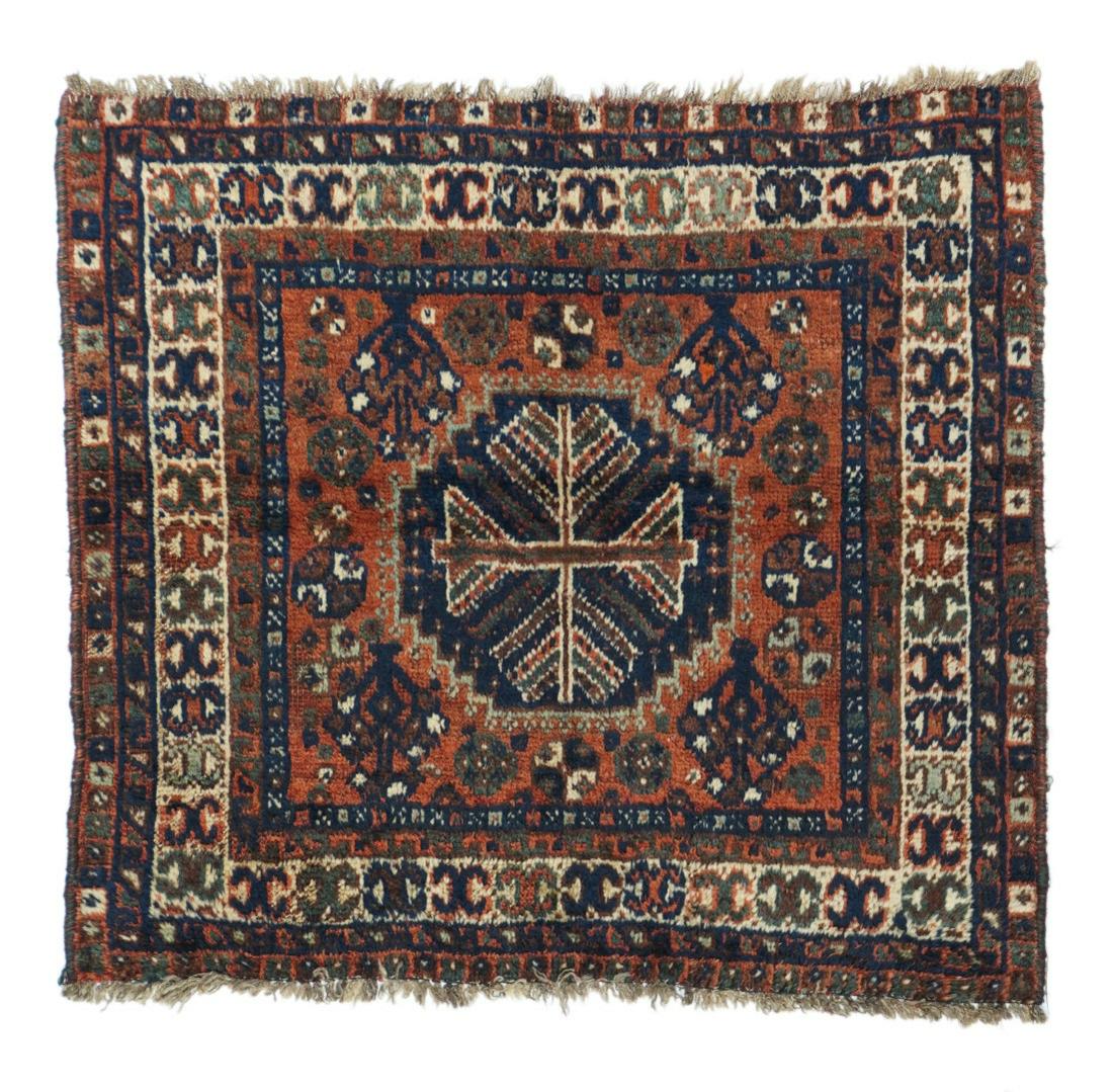 Antique Shiraz Rug, 2'9" x 3'1" (0.84 x 0.94 m) (1 of 5)