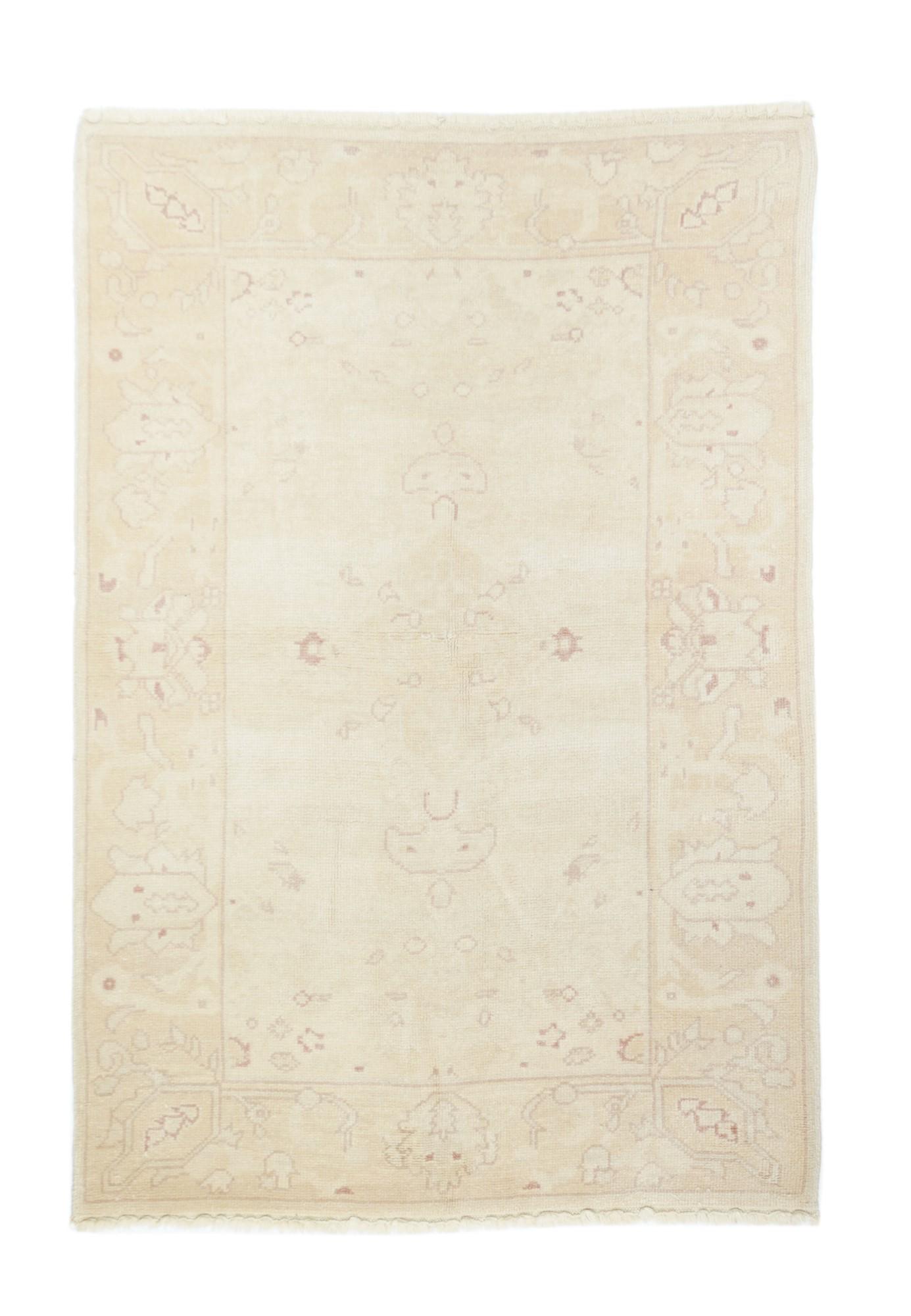 Turkish Oushak Rug 4'1" x 6'1" (1.24 x 1.85 M) (1 of 5)