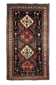 Antique Bakhtiari 6'10" x 12'5" (2.08 x 3.78 M)