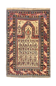 Daghestan Rug 3'4'' x 5'2'' (1.02 x 1.57 M)