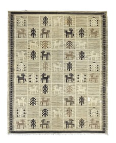 Kilim Rug 5'7" x 6'10" (1.70 x 2.08 M)