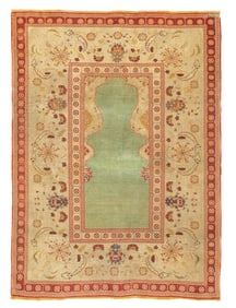 Kumkapi Rug 4'4" x 5'11" (1.32 x 1.80 M)