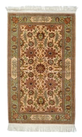 Vintage Turkish Silk Hereke Rug 2'10'' x 4'7'' (0.86 x 1.40 M)