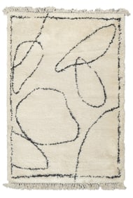 Fine Vintage European Shag Rug 4' x 5'9" (1.22 x 1.75 M)