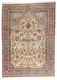 Fine Antique Persian Isfahan Tree of Life Rug 8'5" x 11'8" (2.57 x 3.56 M)