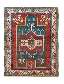 Vintage Caucasian Kazak Rug 4' 0" x 5'2" (1.22 x 1.57 M)
