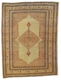 Antique Persian Tabriz Haji Jalili Rug 4'2'' x 7'0'' (1.27 x 2.13 M)