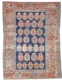 Antique Persian Heriz Rug 4'2" x 5'6" (1.27 x 1.68 M)