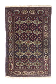 Antique Persian Tehran Rug 4'7" x 7'1" (1.40 x 2.16 M)