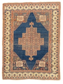 Antique Persian Senneh Rug 4'6" x 6'2" (1.37 x 1.88 M)