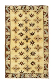 Vintage Turkish Rug 3'4" x 5'8" (1.02 x 1.73 M)