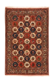 Persian Bakhtiari  Rug 4'3" x 6'7" (1.30 x 2.01 M)