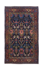 Antique Persian Bidjar Rug 4'1" x 6'11" (1.24 x 2.11 M)