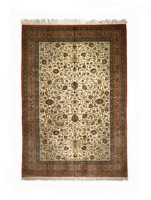 Persian Silk Qum Rug 7'9" x 11?5" (2.36 x 3.48 M)