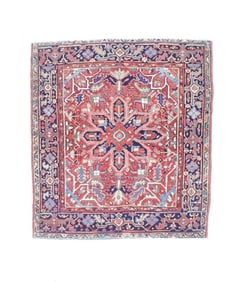 Antique Persian Heriz Rug 3'11" x 4?4" (1.19 x 1.32 M)