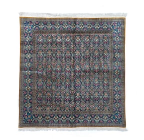 Persian Silk Qum Rug 6'4" x 6?5" (1.93 x 1.96 M)